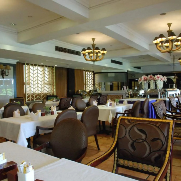 Kande Club Hotel
