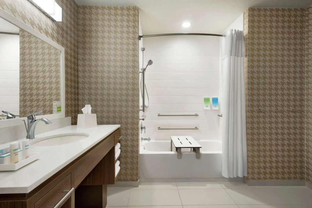 Home2 Suites By Hilton Bismarck