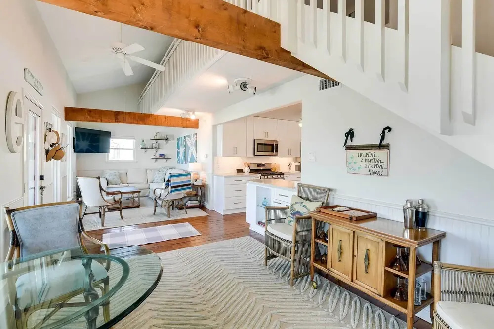 < 1 Mi to Ocean: Water-view Home in Jamaica Beach