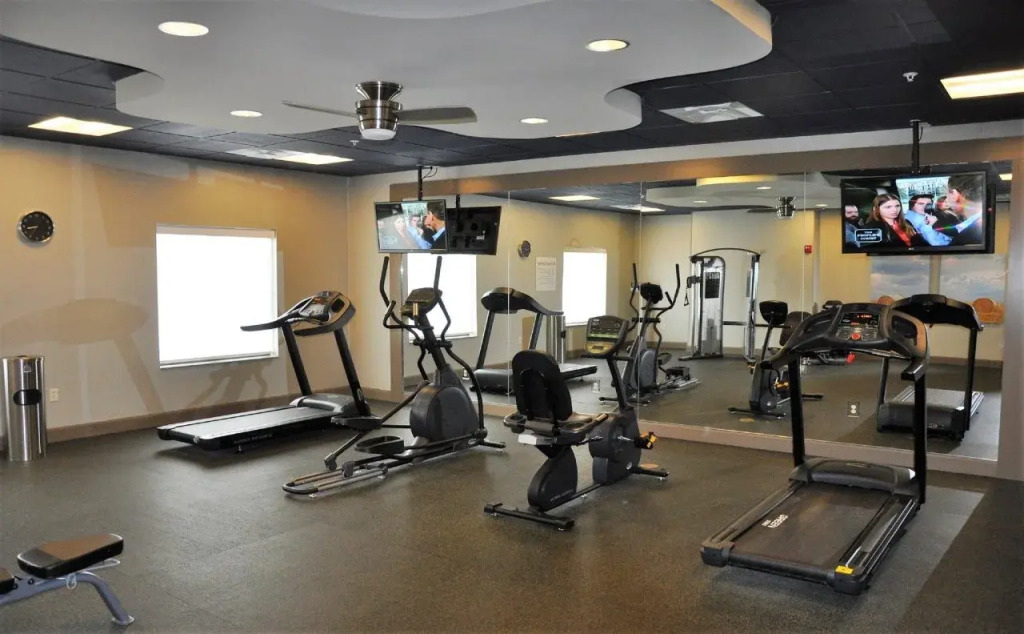 Holiday Inn Express & Suites Perry-National Fairground Area by IHG