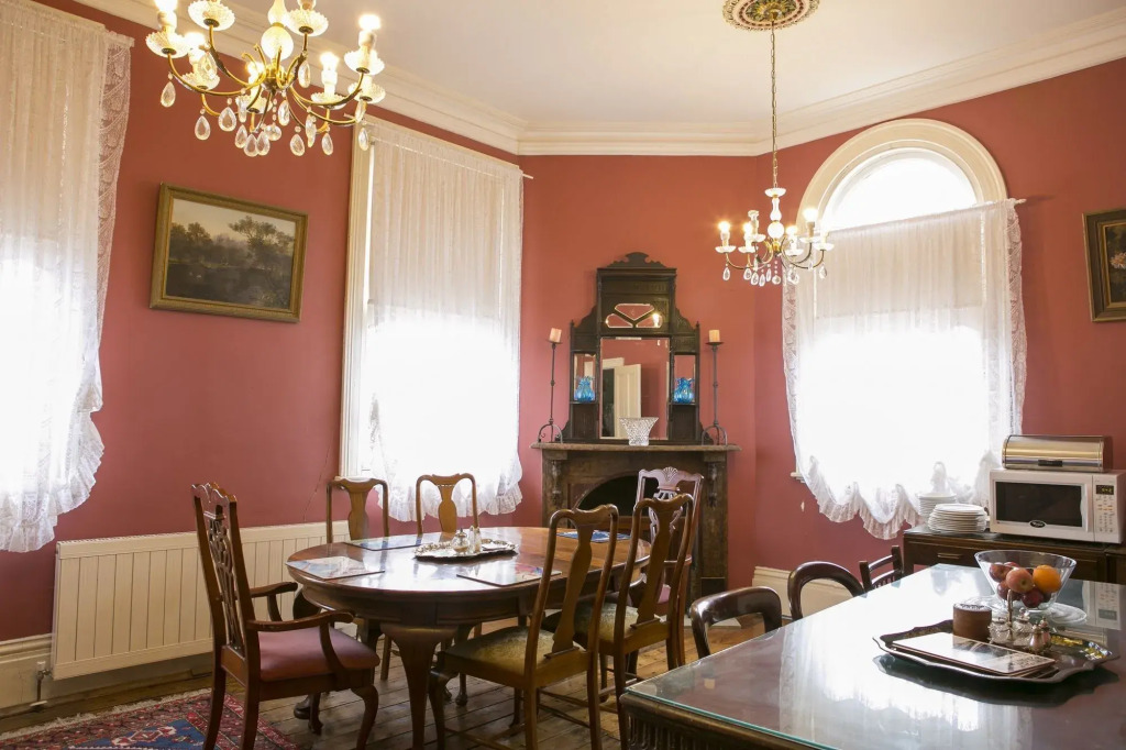 Albert Hotel Daylesford