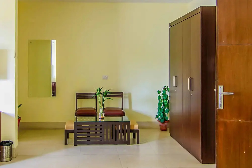 Hotel Mayarch Premium