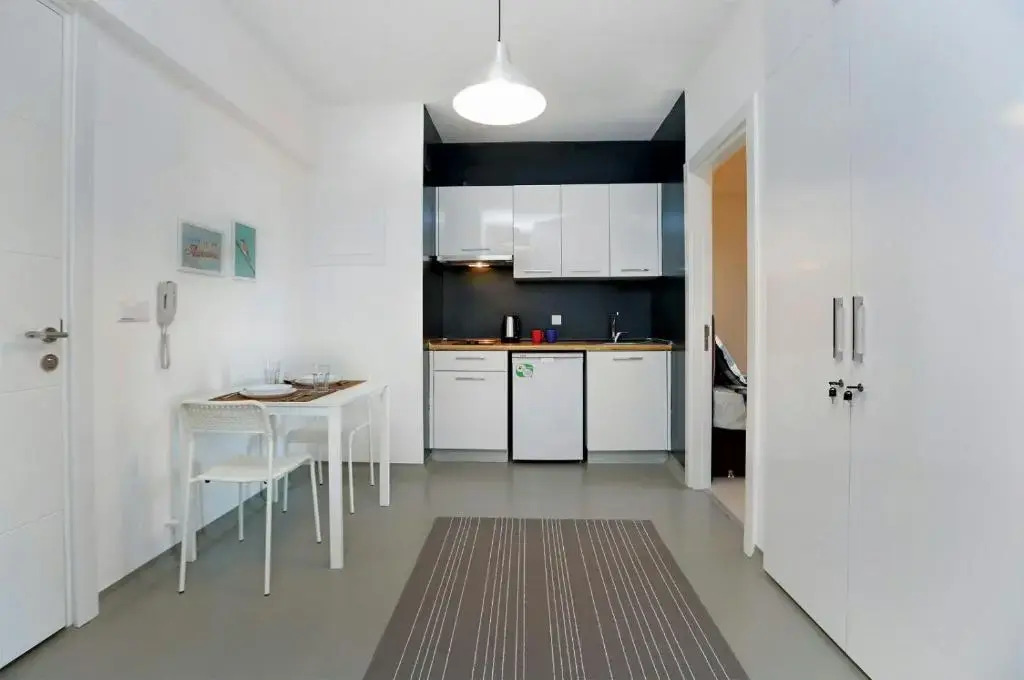 Private room in a two bedroom apartment