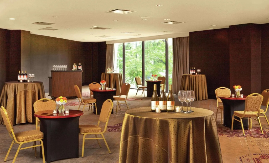 DoubleTree by Hilton Hotel Nashville Downtown