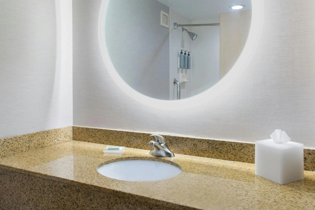 Courtyard by Marriott Buffalo Amherst/University