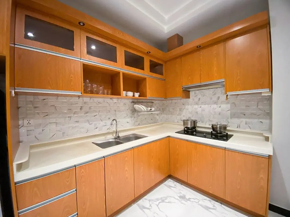 Heng Mohasal Apartment