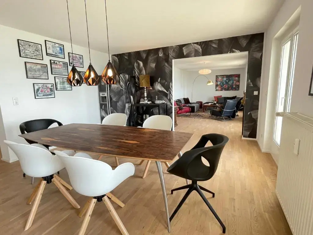 SUNSET Apartment direkt am Bodensee mit Parkplatz
