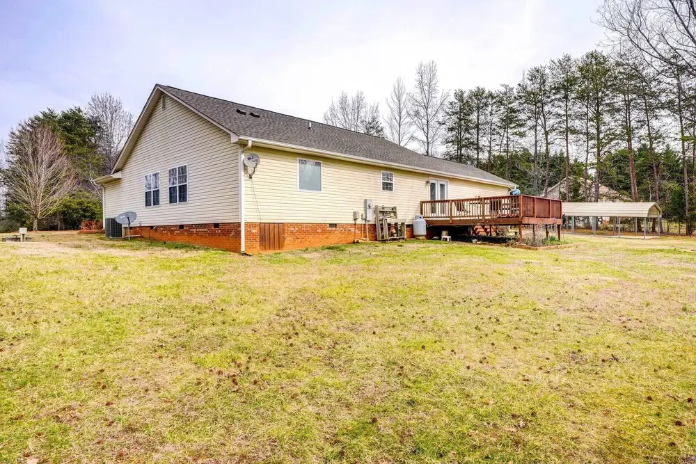 Browns Summit Vacation Rental w/ Fire Pit