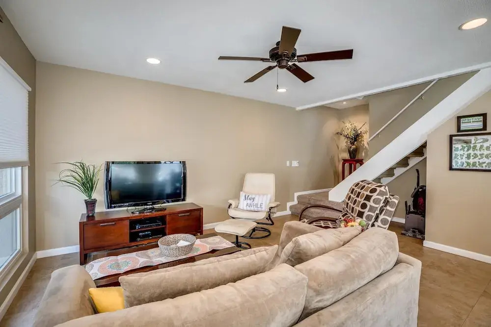 Winston - 2 Br Condo