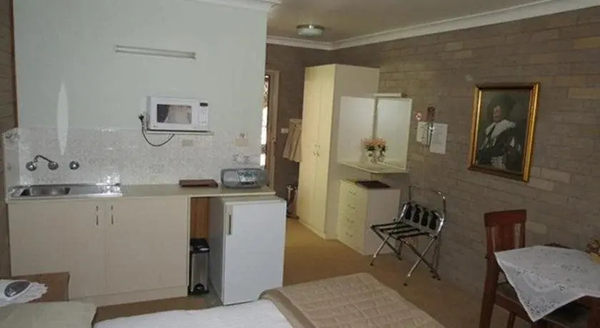 Beachview Motel - Adults Only
