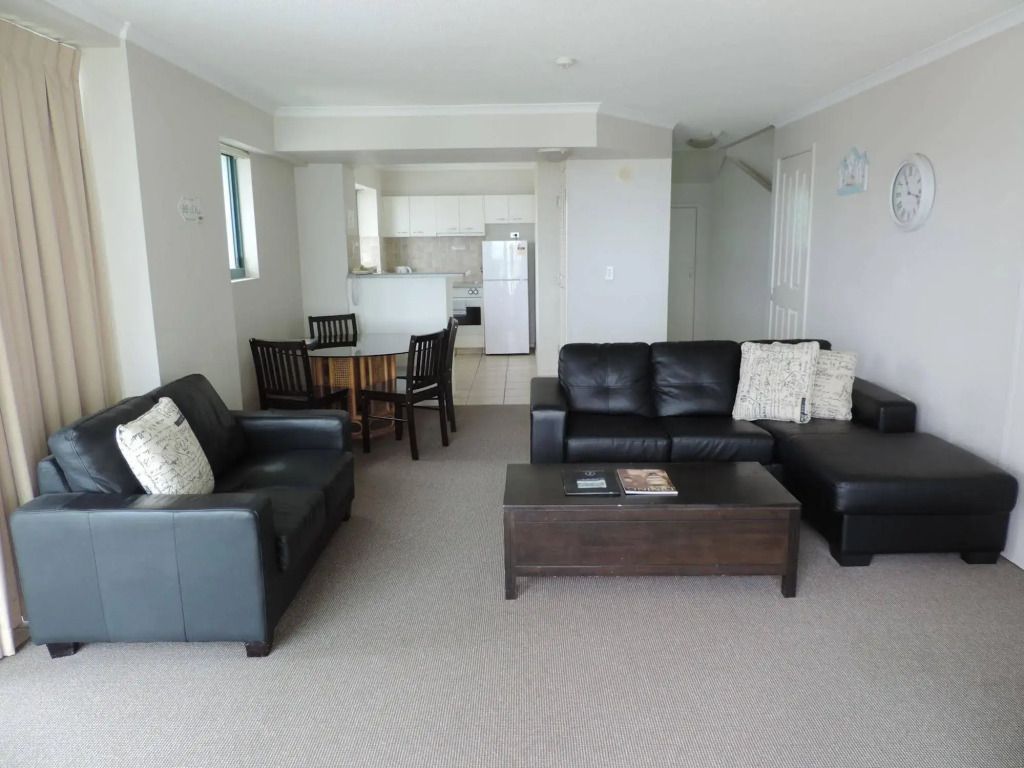 Emerald Sands Holiday Apartments