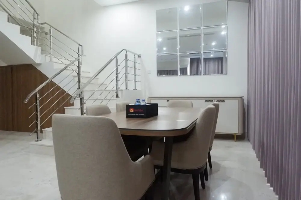 Luxurious & Spacious 3BR Apartment at Grand Sungkono Lagoon
