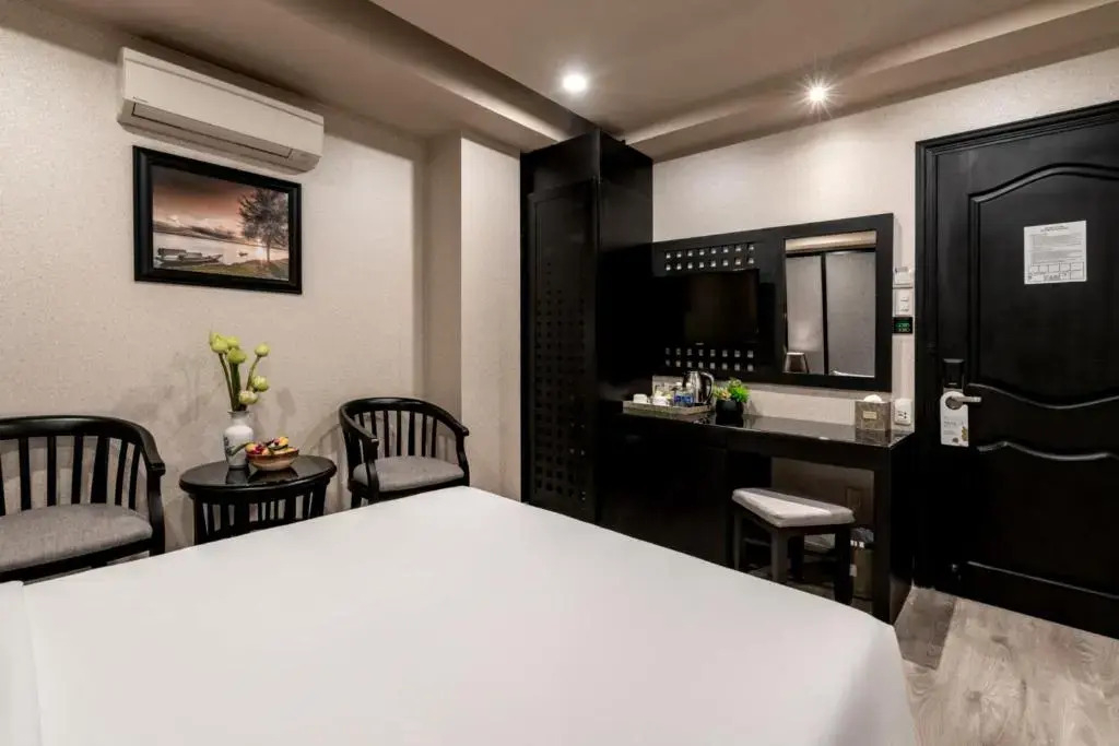 Paragon Saigon Hotel