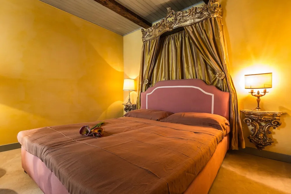 The Venetian Penthouse