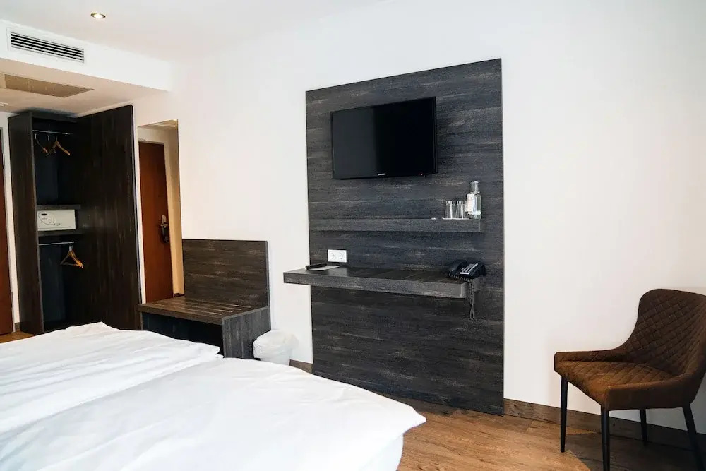 AiREA Hotel