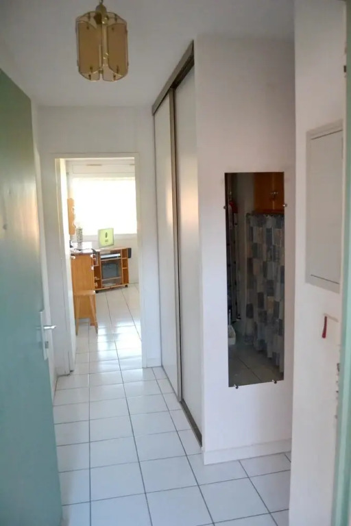 Apartment With 2 Bedrooms in La Londe-les-maures, With Enclosed Garden