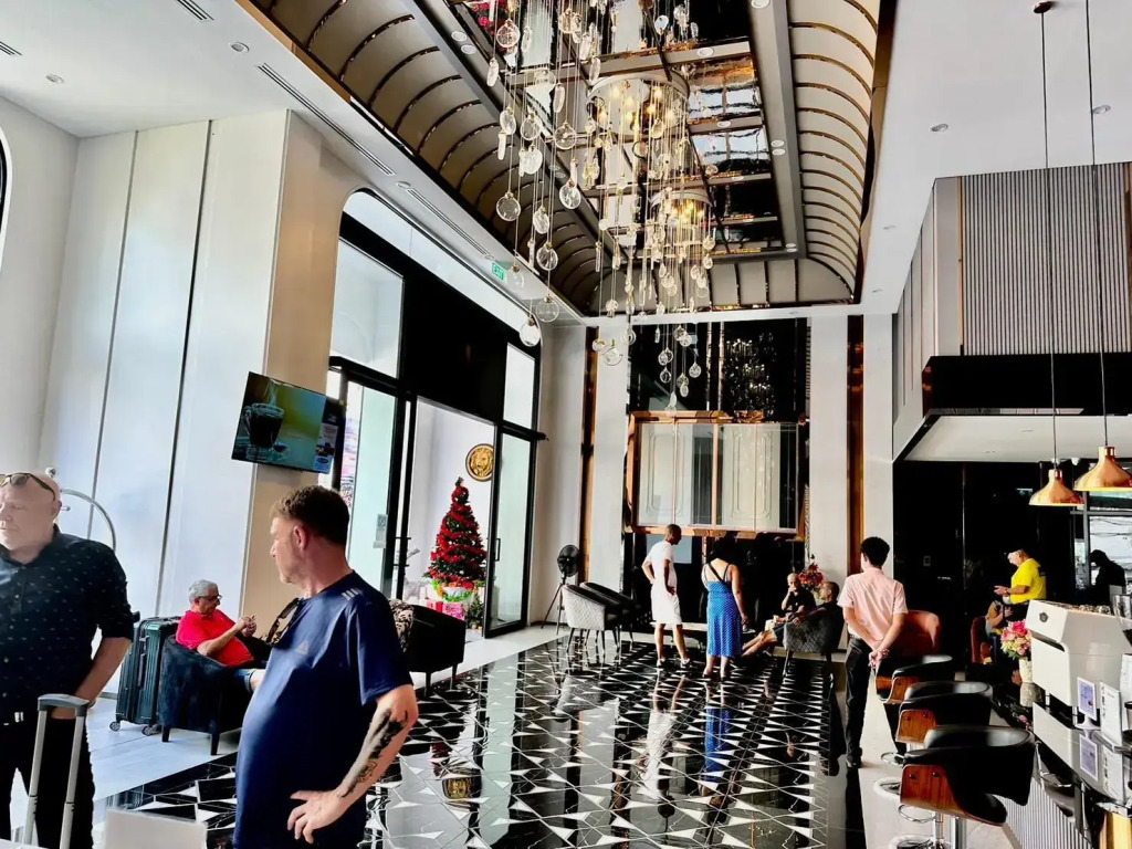 Debua Hotel Pattaya