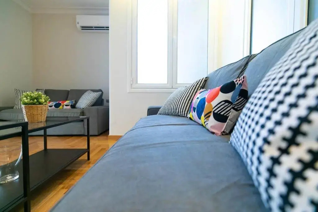 TONI'S "Aquaman" 4BD Apartment in Athens!