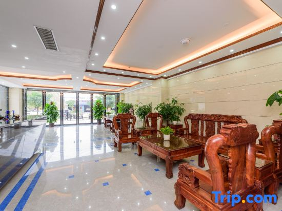 Qichen Hotel (Fangchenggang Beibu Gulf Boulevard Branch)