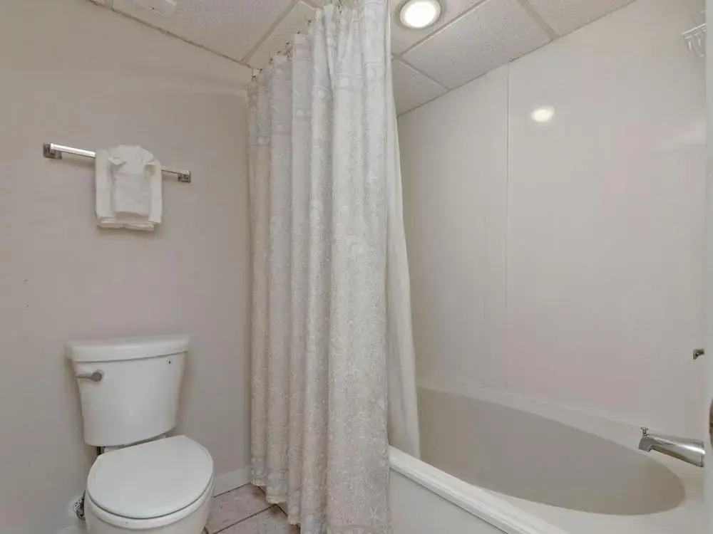 Beautiful Long Beach Condo unit 1-1206! TWO Gulf Masters