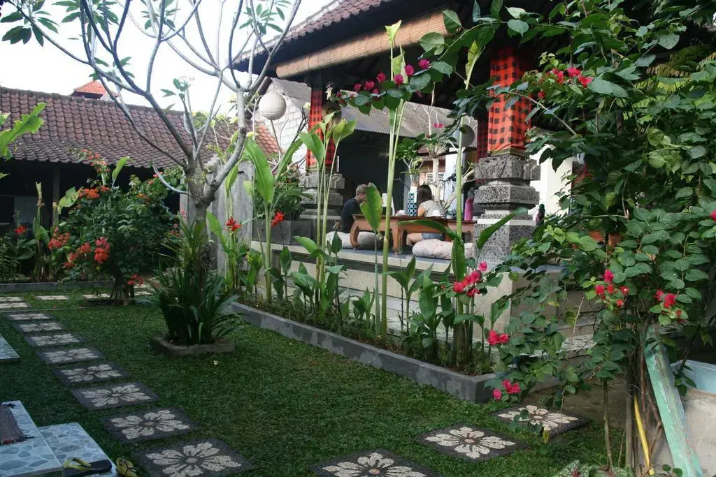 Ojeks Homestay