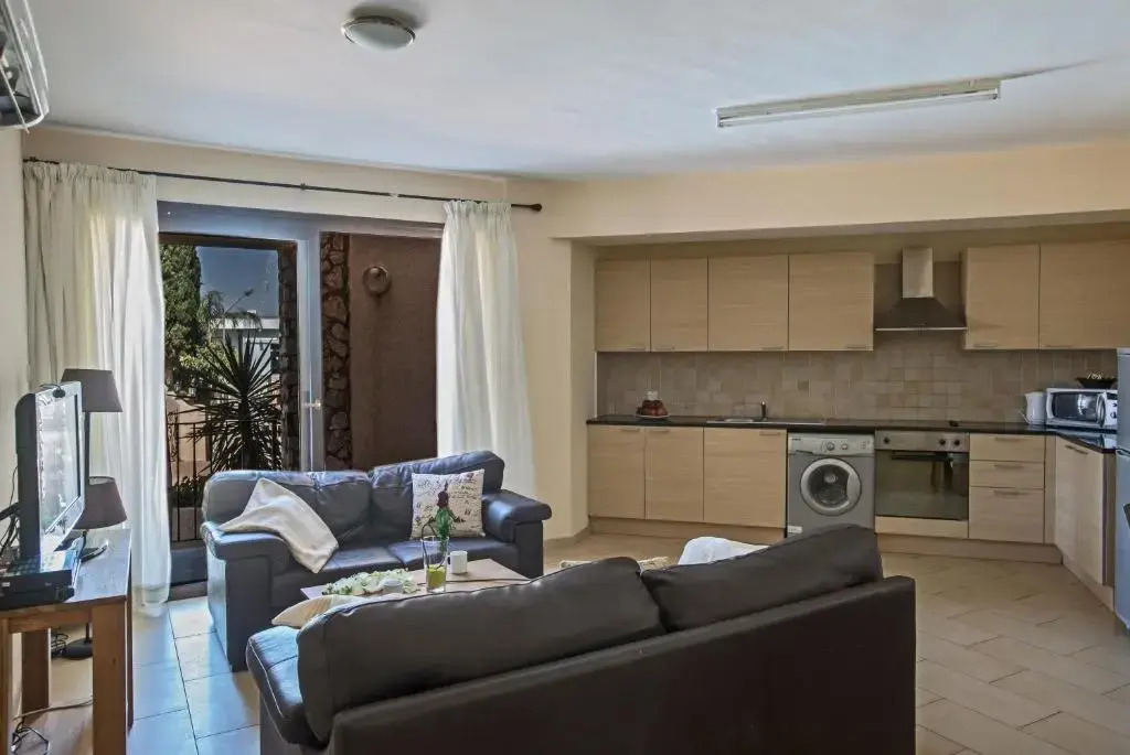 Napiana Apartments