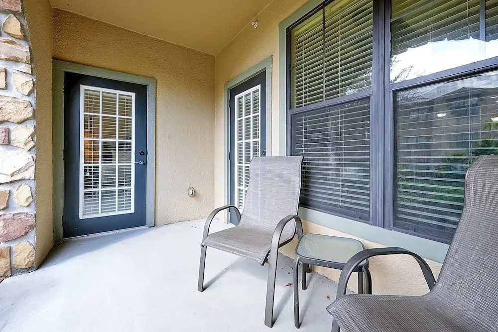 901 Charo Parkway, 2 BED