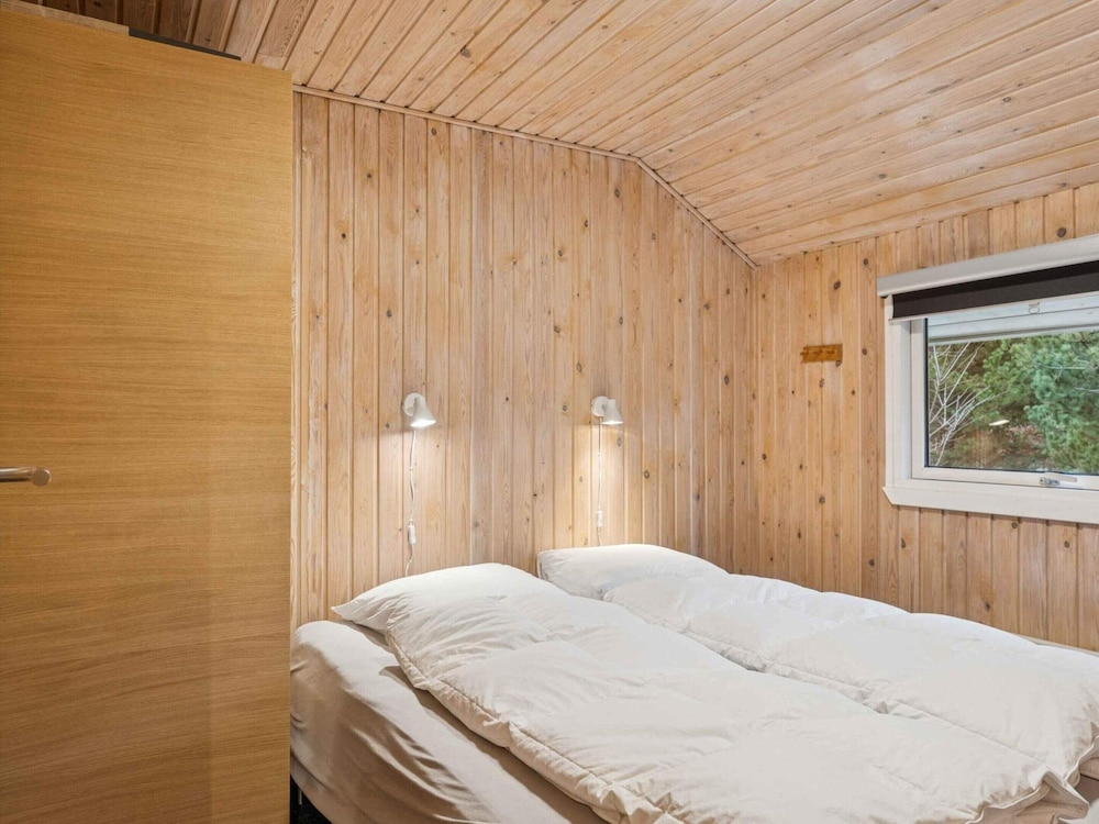 4 Star Holiday Home in Norre Nebel