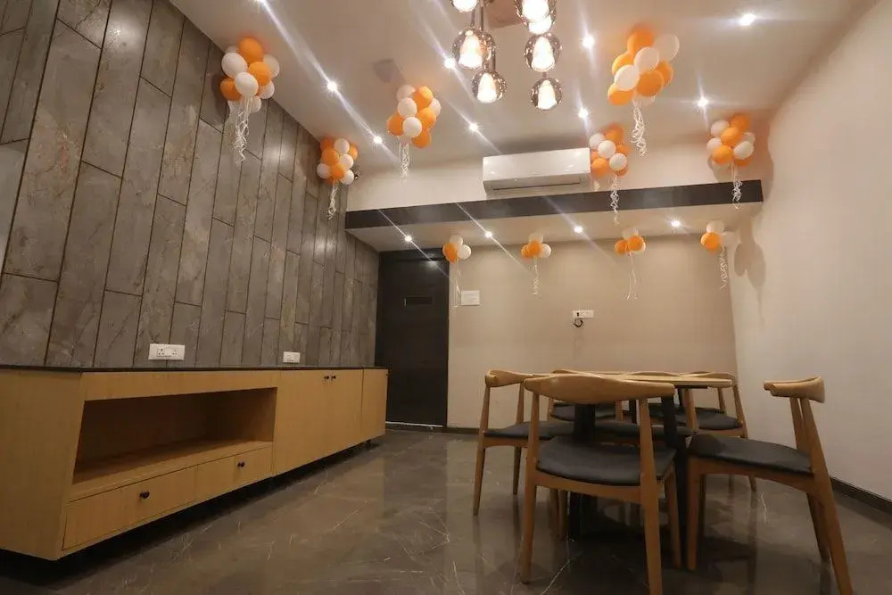 Hotel Royal Inn Mahalaxmi