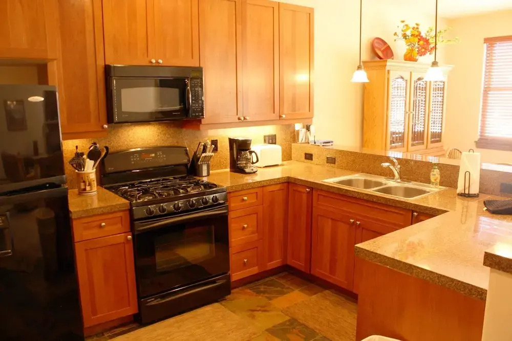 Highland Greens 17 By Peak Property Management