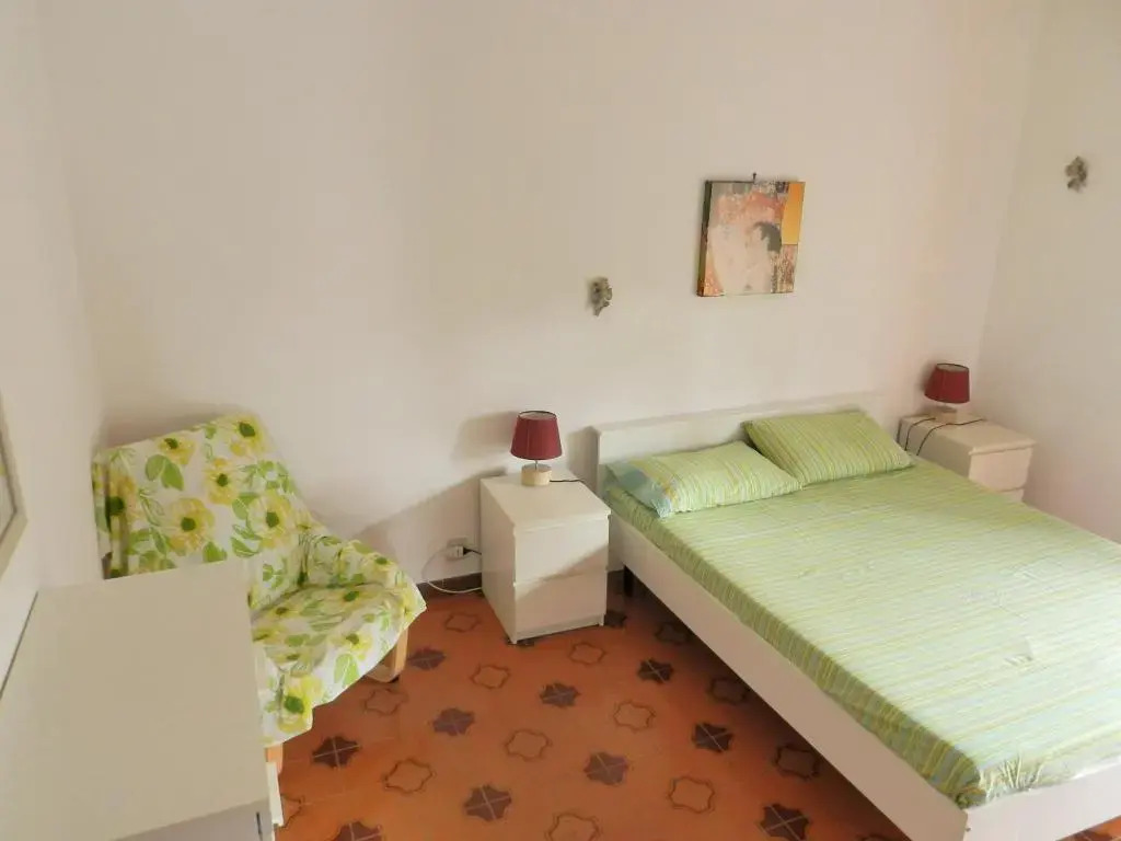 Apartment in Patti Marina: a step away from the sea and from the center!