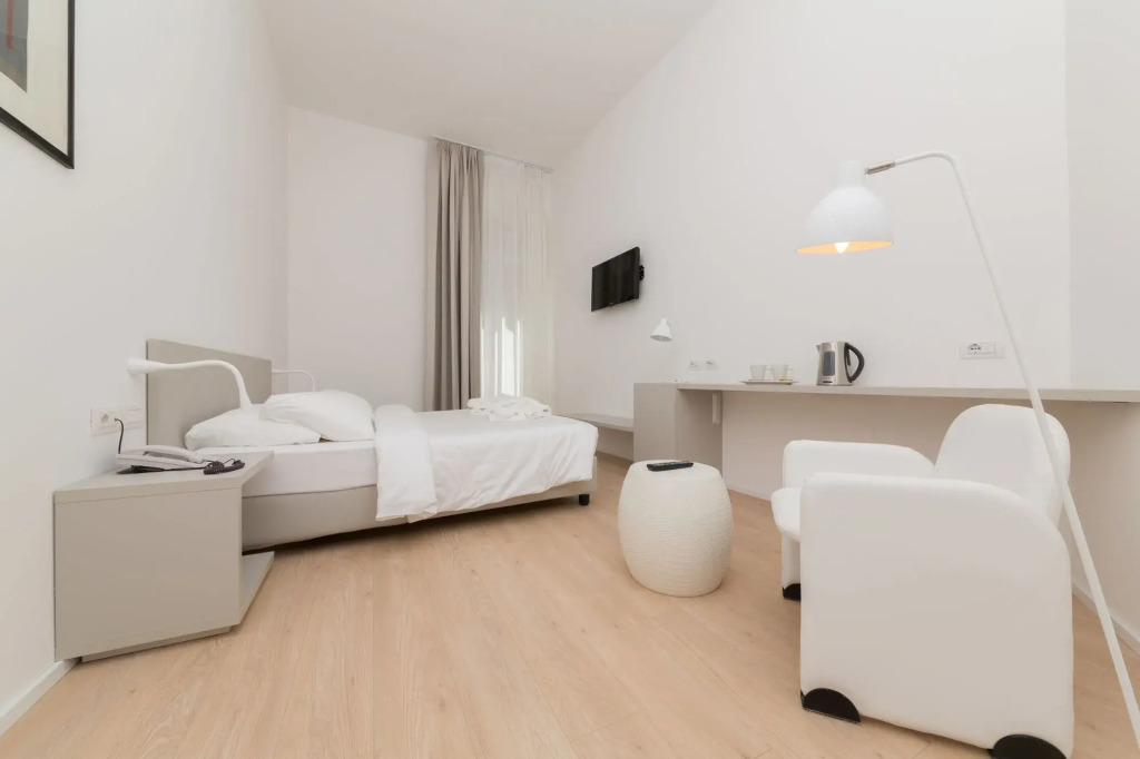 Hotel Lago Di Garda