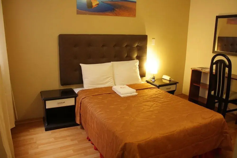 Eras Hotel