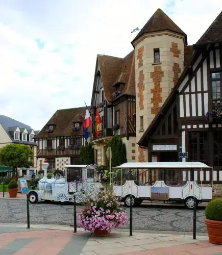 Appartement 2 chambres avec PARKING en centre-ville & CABINE DE PLAGE en bonus