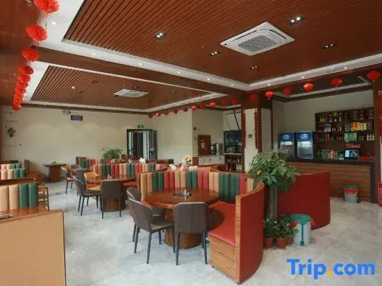 Tiane Riverside Boutique Hotel