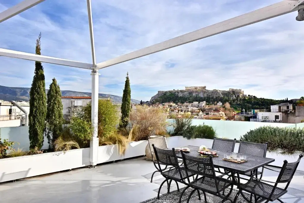 ALTO PSYRRI PENTHOUSE by K&K