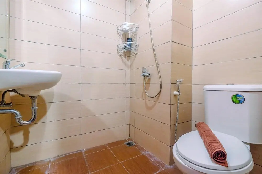 Strategic and Good Studio Margonda Residence 5 Apartment