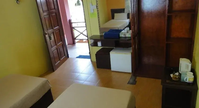 Babura Seaview Resort