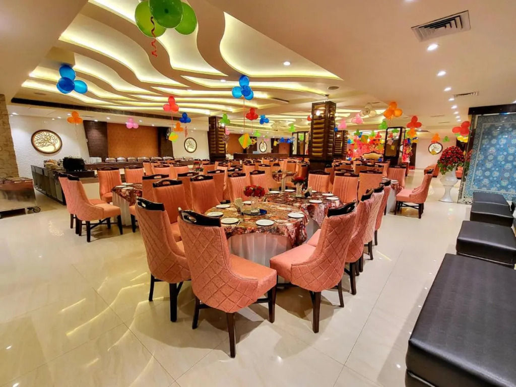 Hotel Makhan Residency
