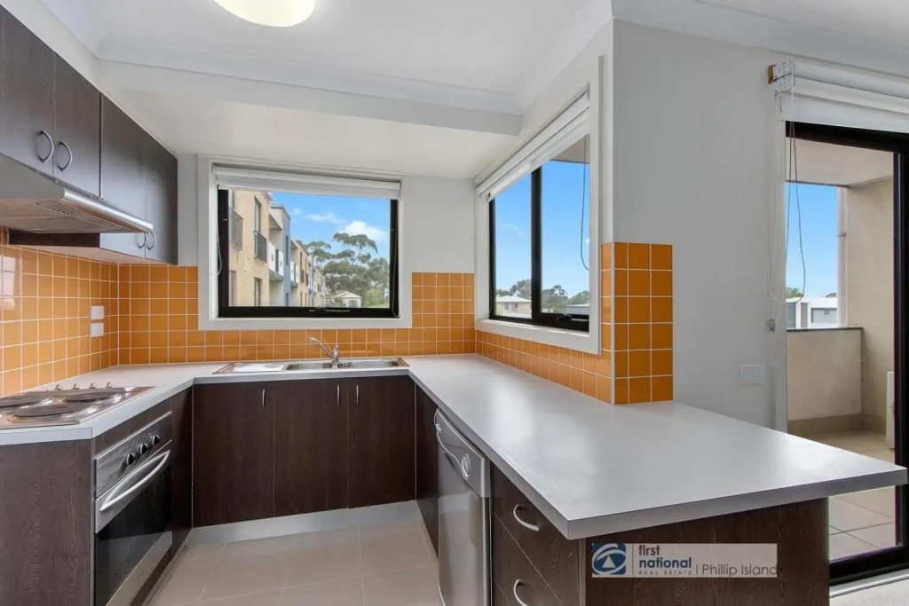 Unit 2-146 Thompson Ave Cowes