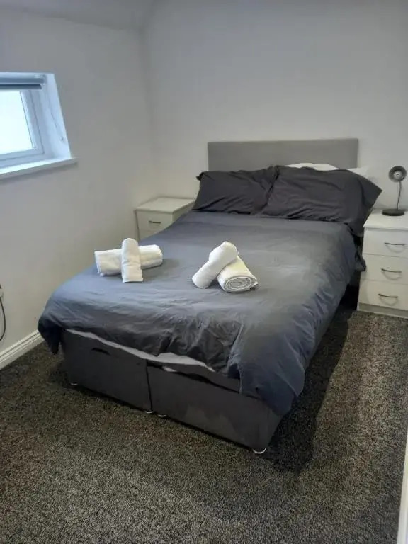 Modern Apartment with Roof Garden Close to City Centre