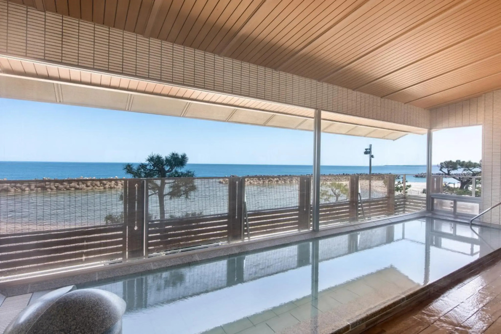 Kaike Seaside Hotel