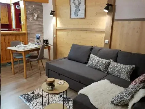 Arc 2000 -location Appartements et de 1 studio avec balcon, vue, ski in off, Wi-Fi