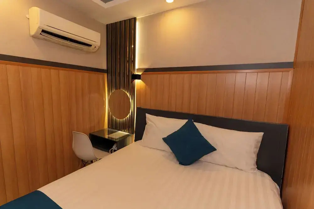 Prince Hotel