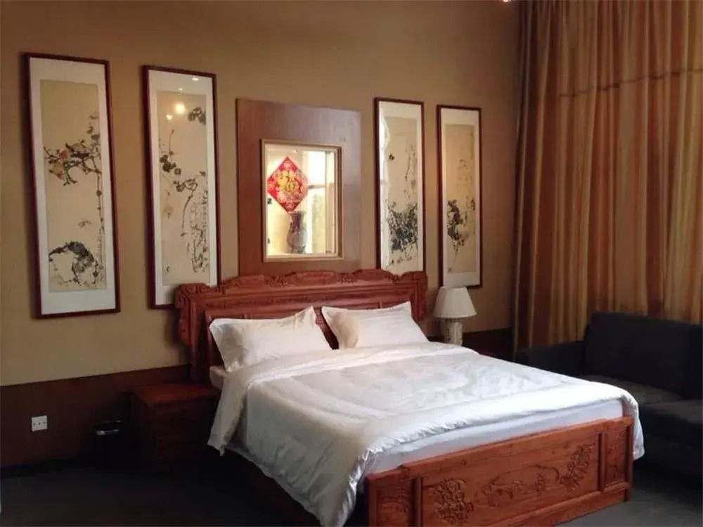 Dianchi Jinya Restaurant