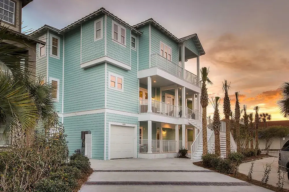 Turquoise by the Gulf by Five Star Properties