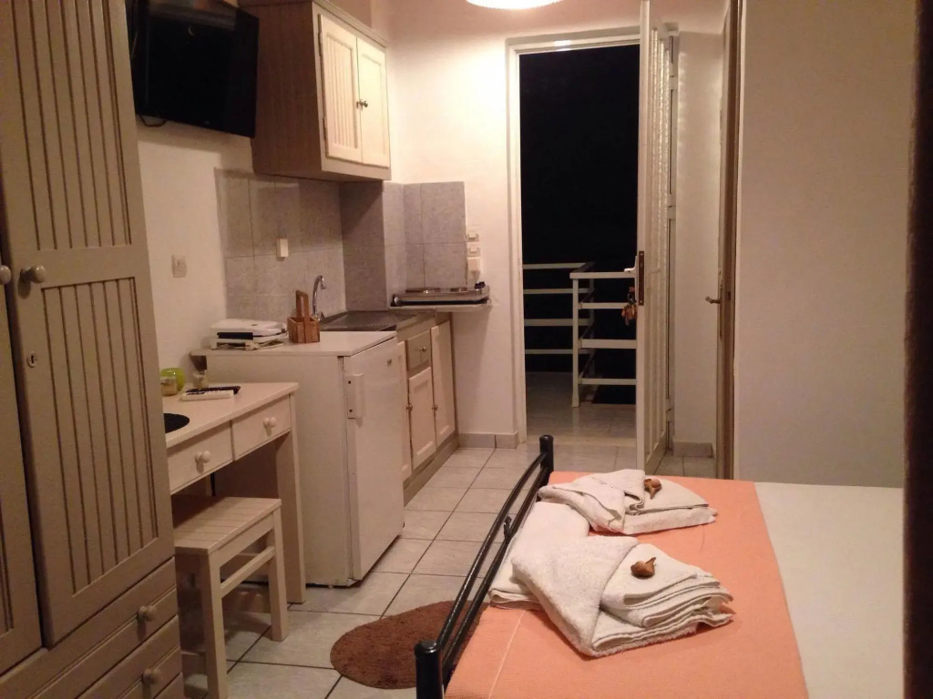 Zante Flower Studios & Apartments