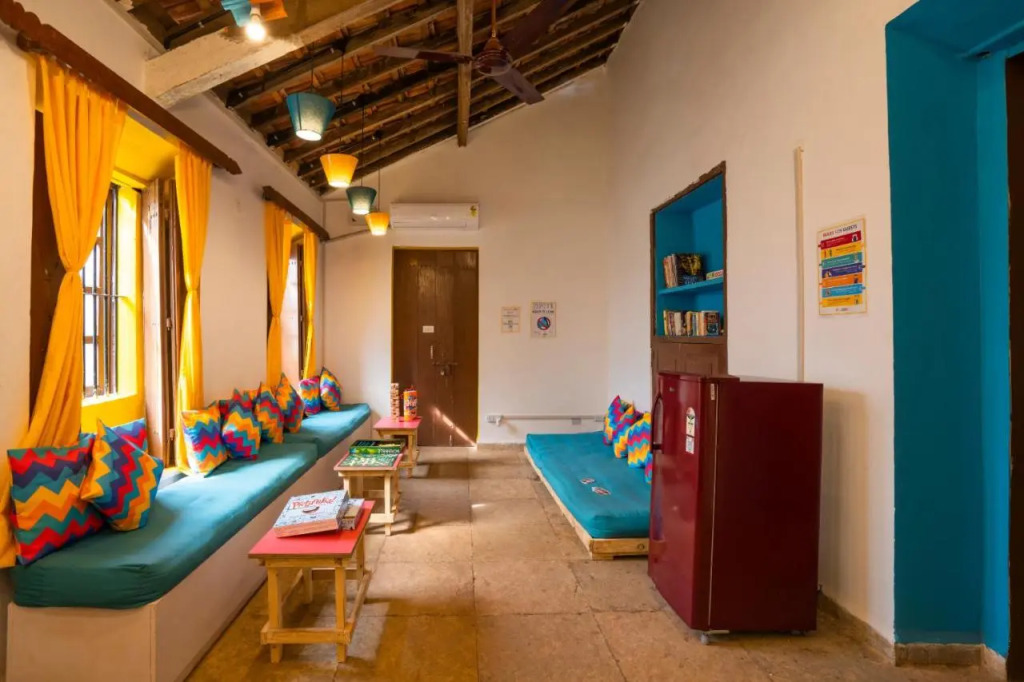 Gostops Goa, Calangute - Rooms & Dorms