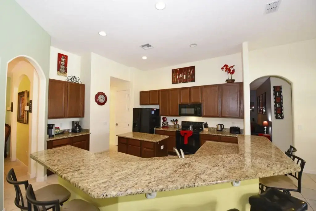 Gorgeous 5bd Gm Spa Pool Hm Watersong-318ys 5 Bedroom Home by RedAwning