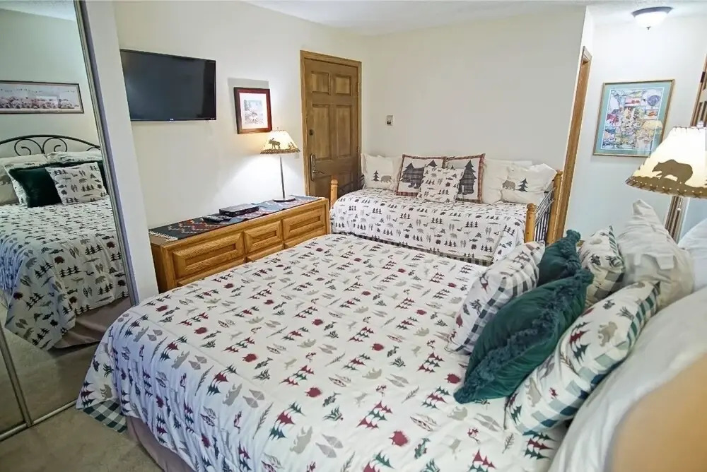 The Phoenix 228 4 Bedroom Condo